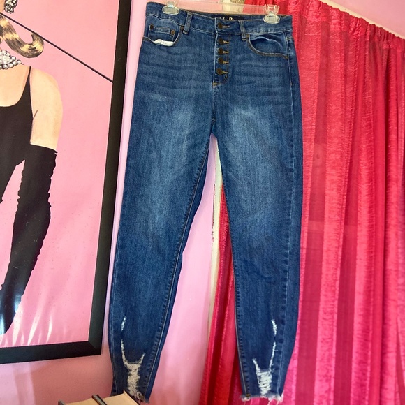 Indigo Rein Denim - Indigo Rein Distressed Skinny Jeans Classic Medium Wash Stylish Women’s Size 9